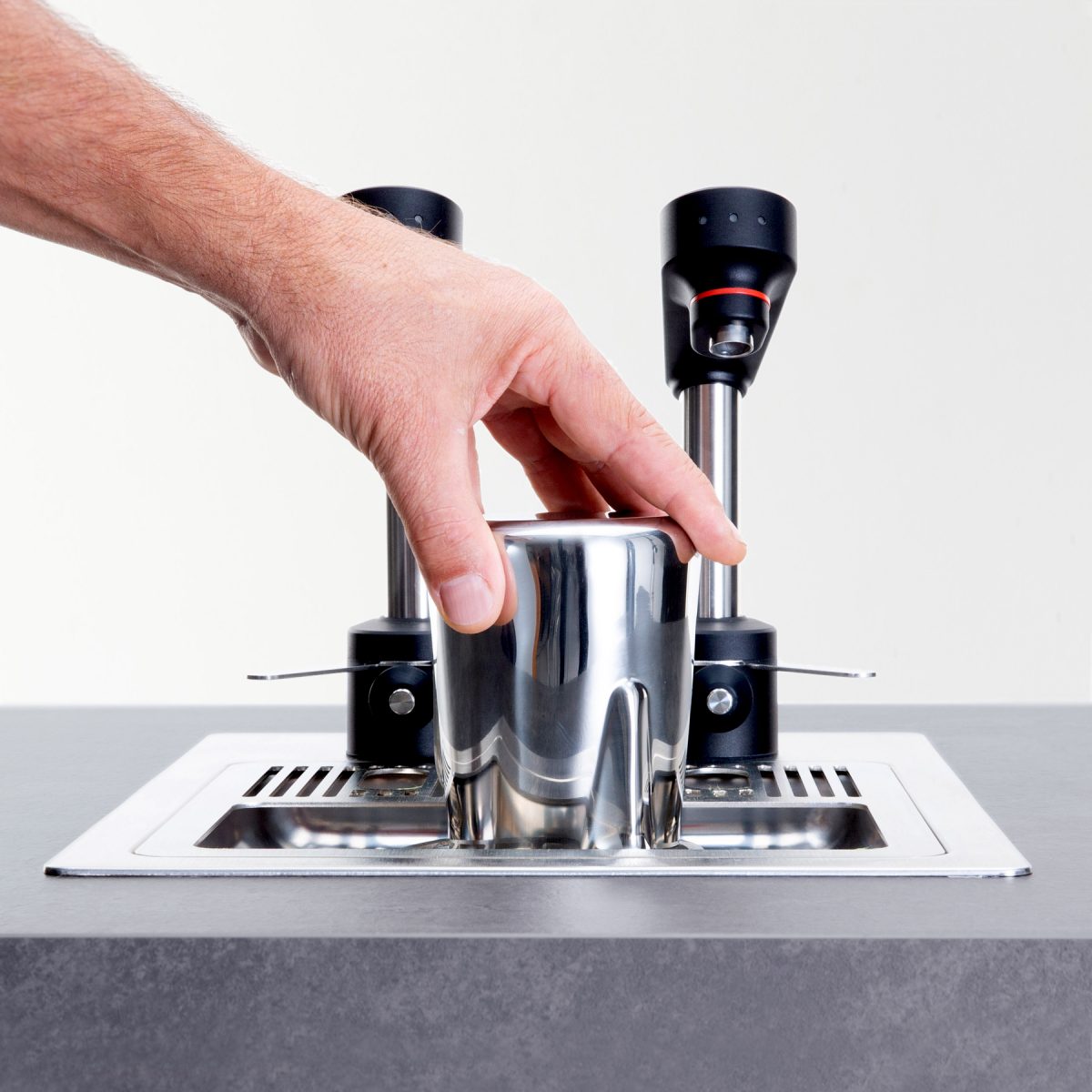 The Juggler Jug and Rinser